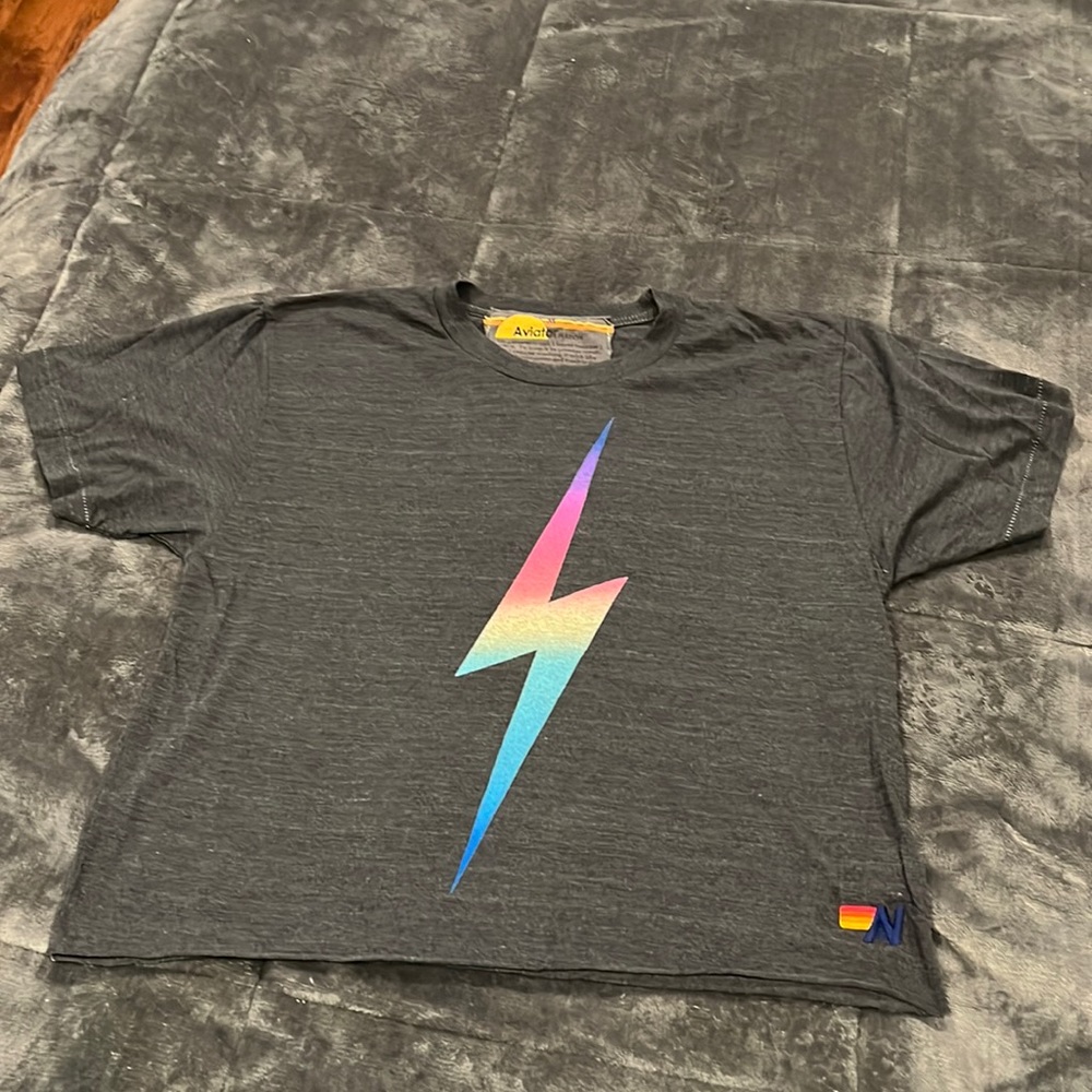 Aviator nation tshirt size medium